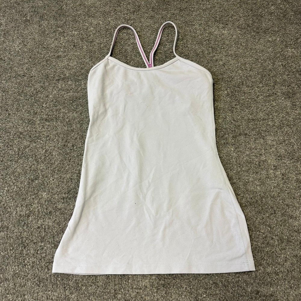Lululemon Tank Top Womens Size 4 Light Purple Power Y Racerback Shelf Bra Yoga